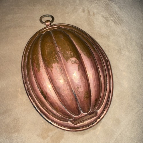 Copper jelly mold oval antique - copper,