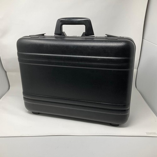 Zero halliburton attache case - halliburton,