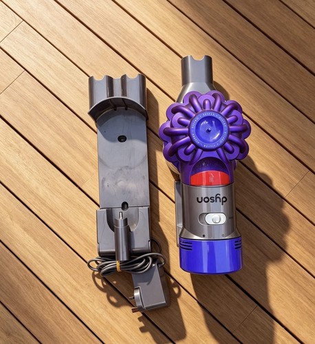 Dyson purple vacuum cleaner - v8,