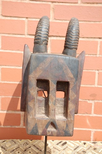 Large dogon walu face - large,