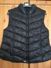 Girl’s NEXT Black Puffer Gilet Size 16 yrs