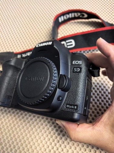 Canon eos mark digital - mark, ii