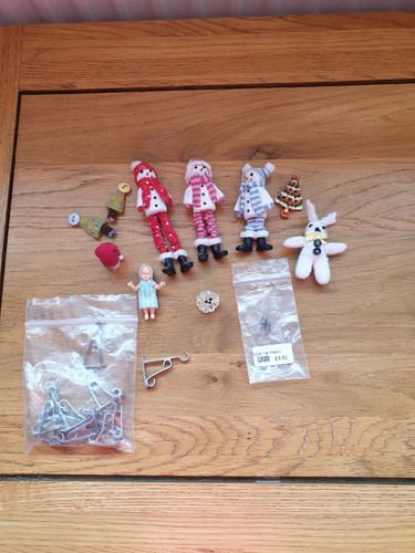 Bundle dolls house - dolls,