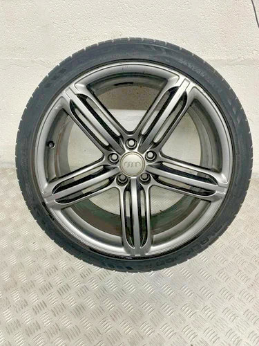 Audi line alloy wheel - audi,