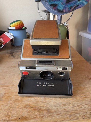 Polaroid land camera - polaroid,