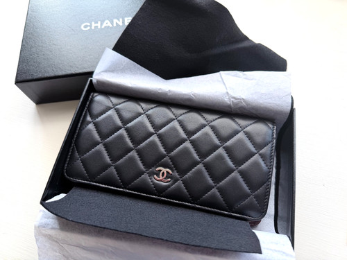 Chanel quilted lamb skin - lamb,