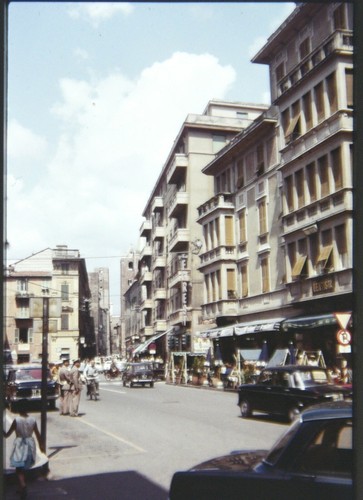 35mm slide street scene - scene, old