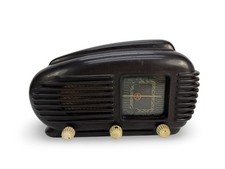 RARE VINTAGE RADIO TESLA