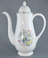 VINTAGE SUSIE COOPER COFFEE