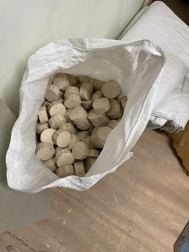 18kg compressed wood - compressed,