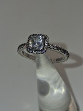 Pandora Square Sparkle Halo