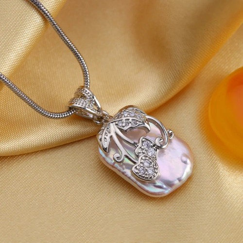 Necklace baroque freshwater - baroque,