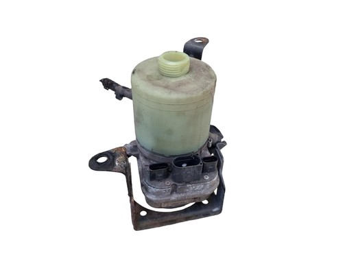 Volkswagen polo steering pump - polo,