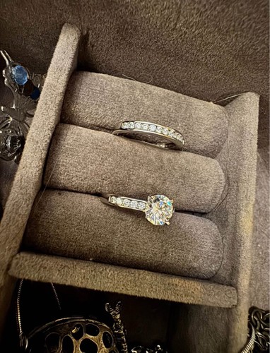 Beautiful pair platinum - pair, of