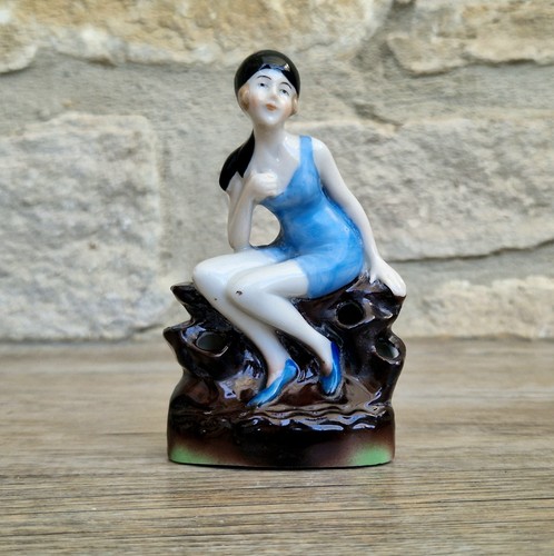Art deco flapper girl - art,