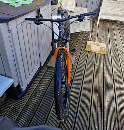Carrera mountain bike - carrera,