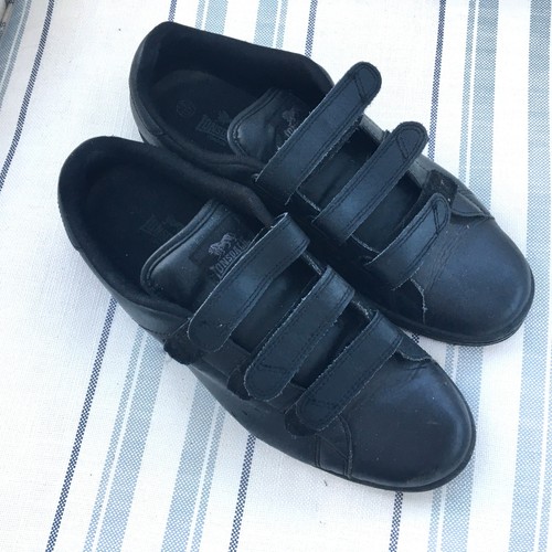 Mans black shoes straps - black,