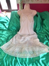Stunning Vintage White St Michael Nylon Full Slip Lace Bodice Bust 34 L43 inches