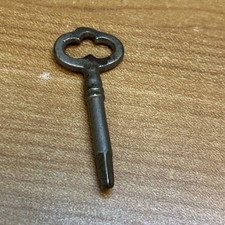 VINTAGE SINGER TREADLE SEWING