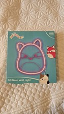 Squishmallow USB Neon Wall Light - Fifi the Fox