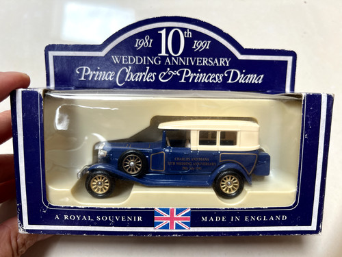 Collectable toy car - collectable, lledo