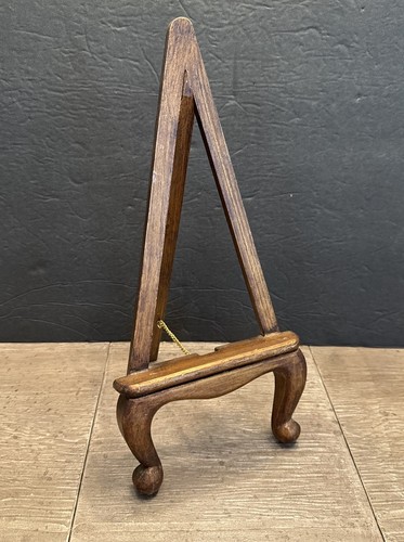 Vtg wooden tabletop display - vtg,