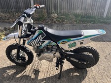 Stomp 65cc mini Pit bike only used twice with only 20/25 hrs of use