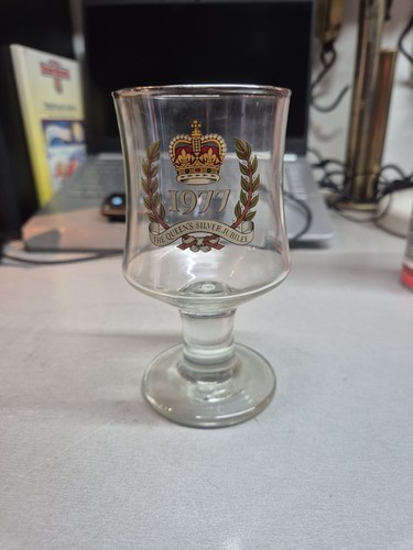 Vintage 1977 silver jubilee - vintage,