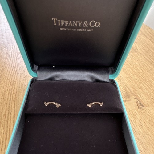 Tiffany t - &, co.