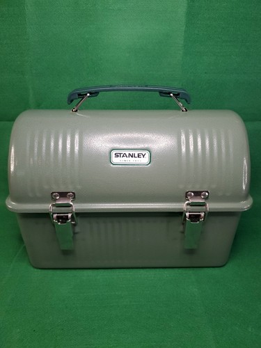 Stanley classic lunch - stanley,