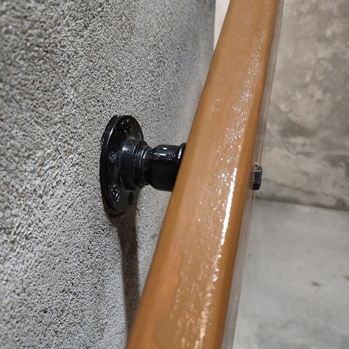 Wood staircase handrail - 2x,