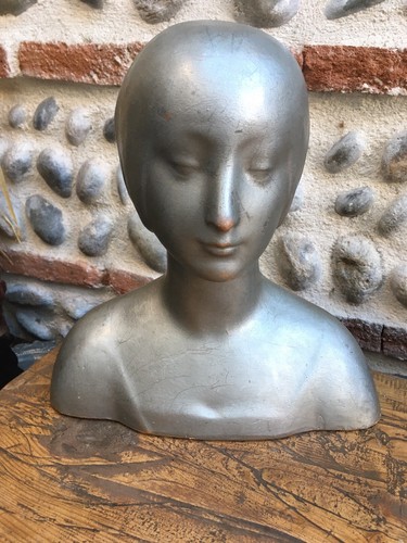 Art deco woman - deco, sculpture