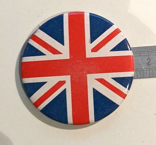 Vintage union jack badges - union,