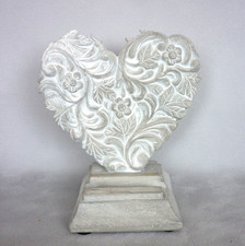 Next Home Heart Phone Holder
