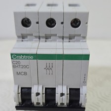 CRABTREE 20 AMP CURVE C 10kA