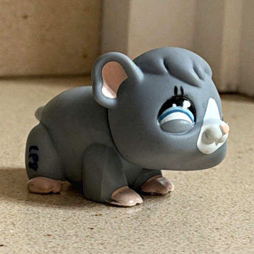 Grey littlest pet shop - shop, guinea