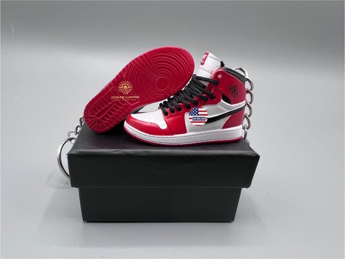 Mini sneaker keychain with - sneaker,