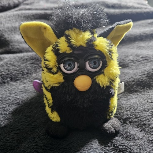 Furby generation 1998 - furby,