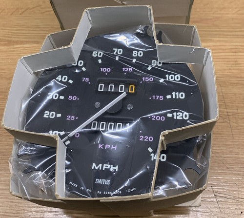 Triumph tkc 240 tr7 speedo - tkc,