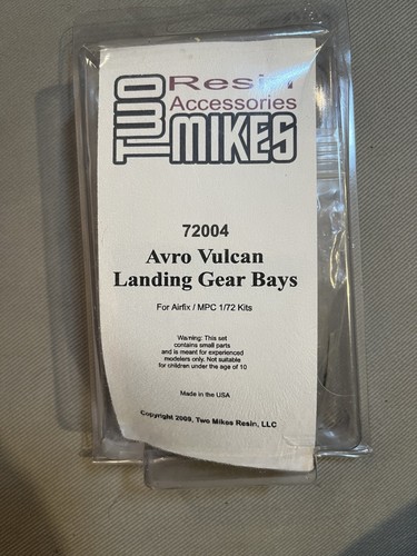 Two mikes resin avro - resin,
