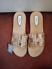 Ella Gold Glittery Sparkly