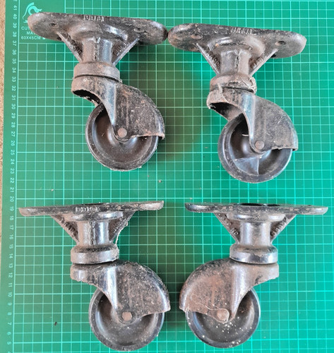 Vono vintage cast iron - 4x,
