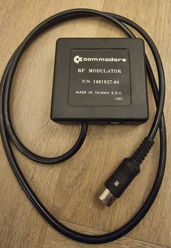 Commodore modulator - commodore, rf