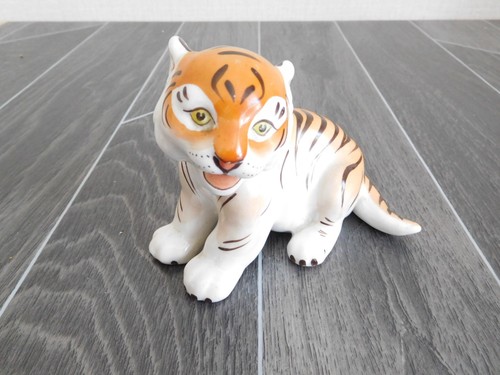 Vintage dmitrov porcelain - dmitrov,