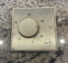 Vintage, Retro acl wired room