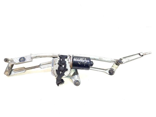 Volvo xc70 front windshield - xc70,