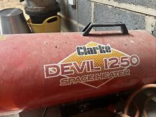 CLARKE DEVIL 900  PROPANE SPACE HEATER