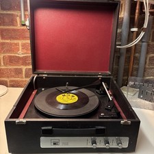 Vintage Ekco RP703 Pye of