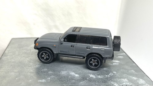 Hot wheels toyota land cruiser - toyota,