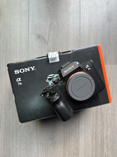 Sony alpha 24 - alpha, 24.3mp